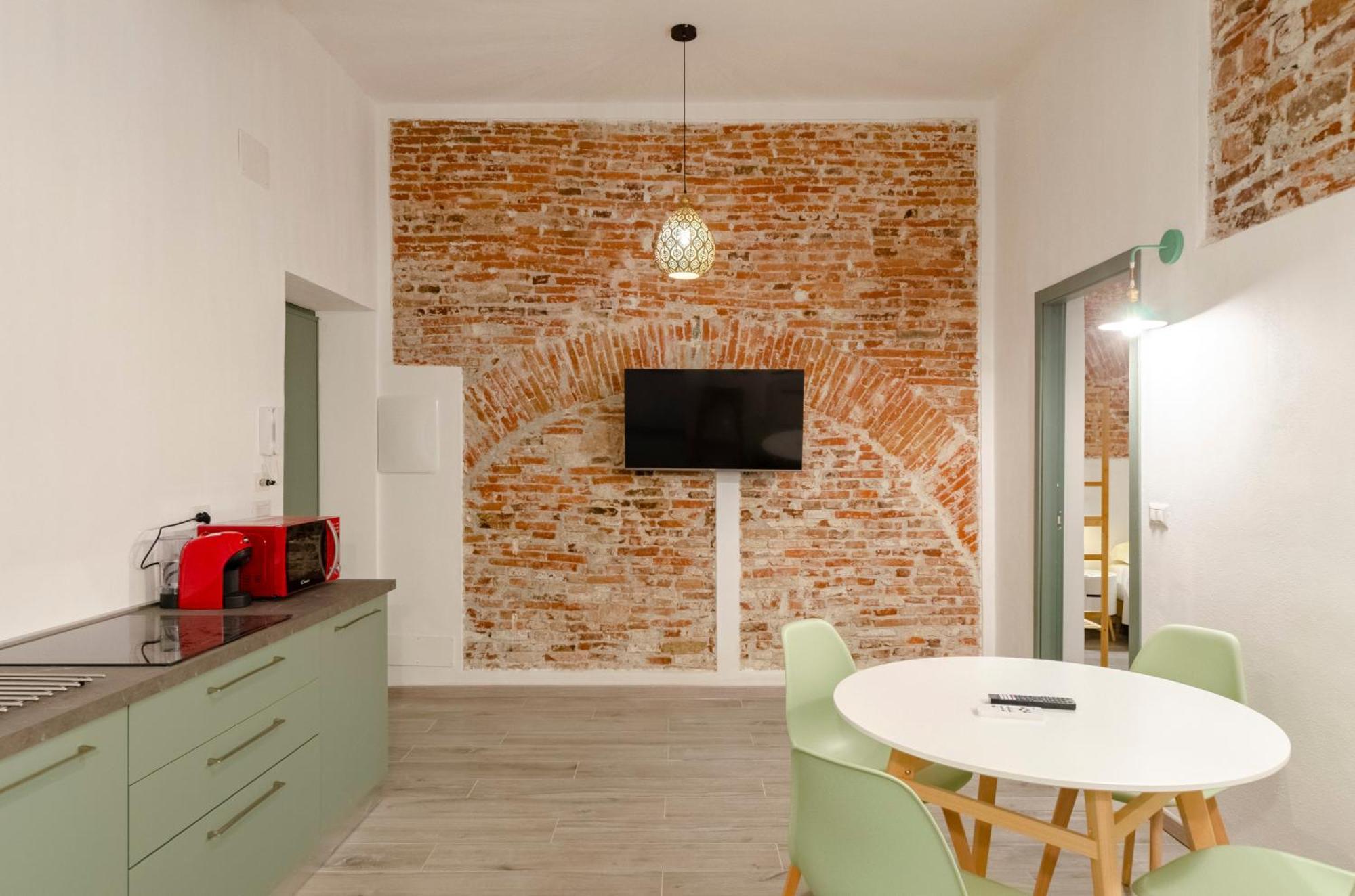 Castelli'S Apartments Campo 8 Genoa Luaran gambar